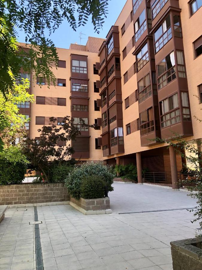 Apartamento Wanda Ifema Con Parking Y Piscina 마드리드 외부 사진