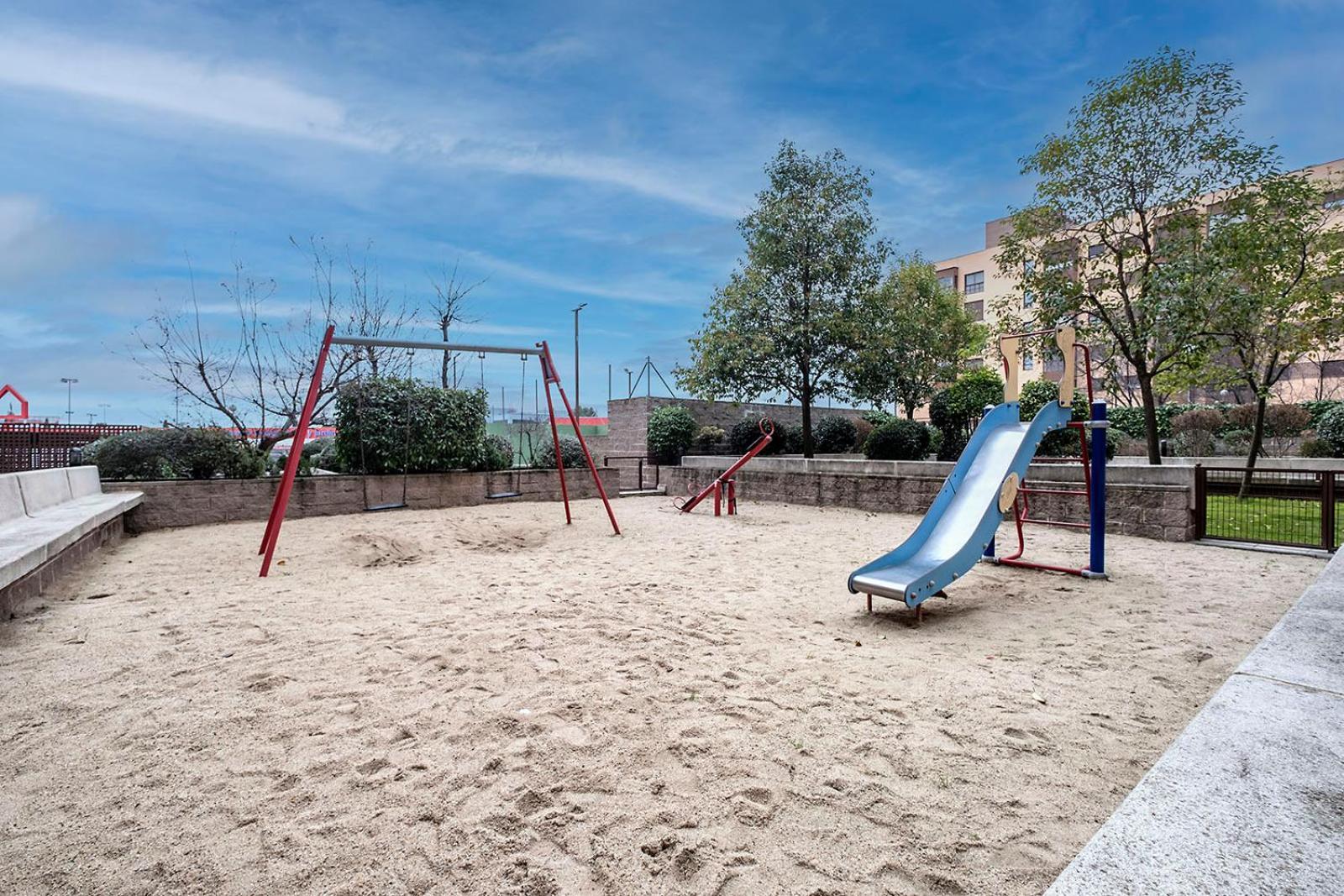 Apartamento Wanda Ifema Con Parking Y Piscina 마드리드 외부 사진